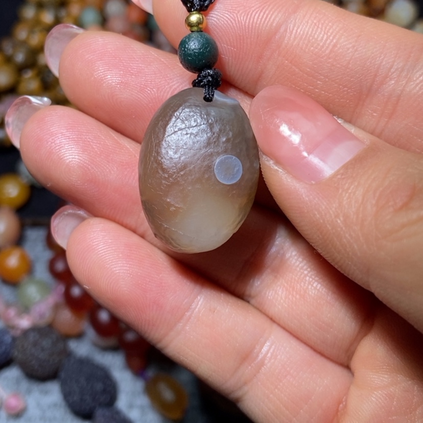 【闪购商品】玛瑙/玉髓项圈合金飘***忆