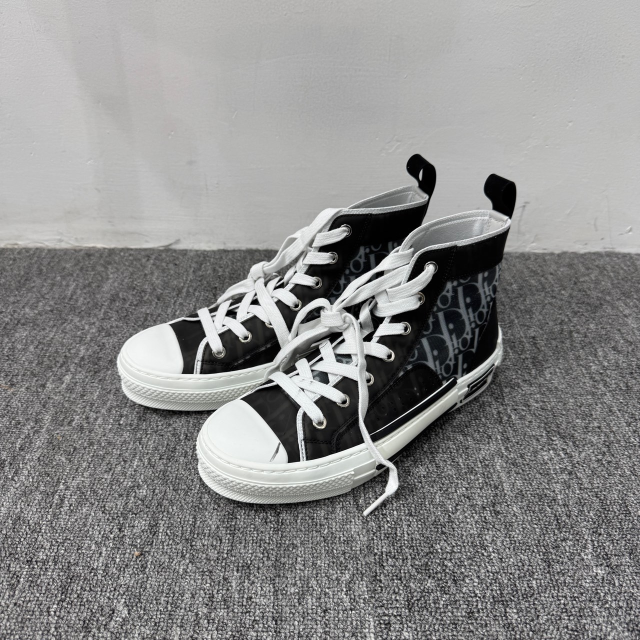 未使用 DIOR/迪奥 DIOR迪奥 B23 印花高帮帆布鞋 黑白色