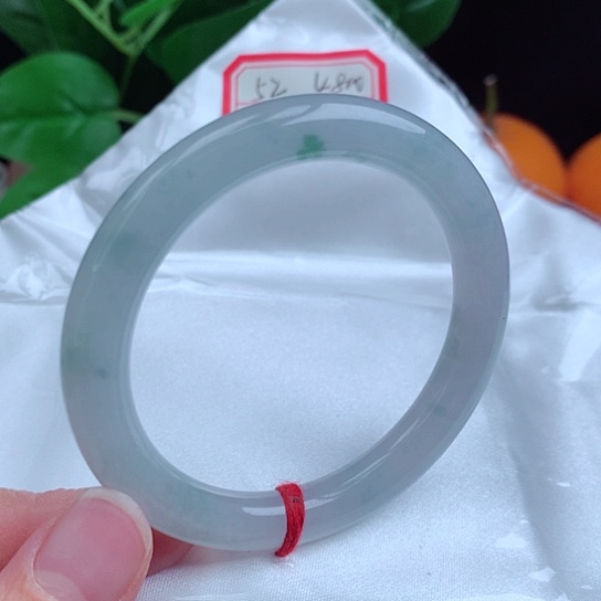 翡翠手镯未镶嵌   圆条52 冰飘蓝花