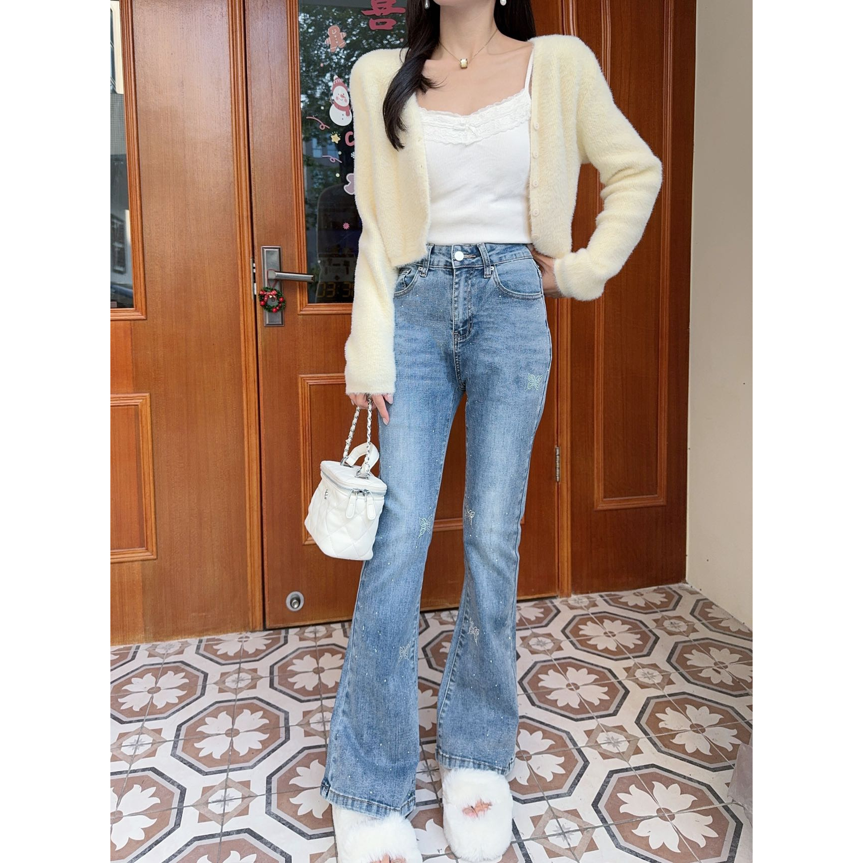 890烫钻蝴蝶重工显瘦气质高级时尚牛仔微喇裤