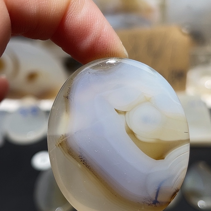 玛瑙/玉髓颈饰未镶嵌