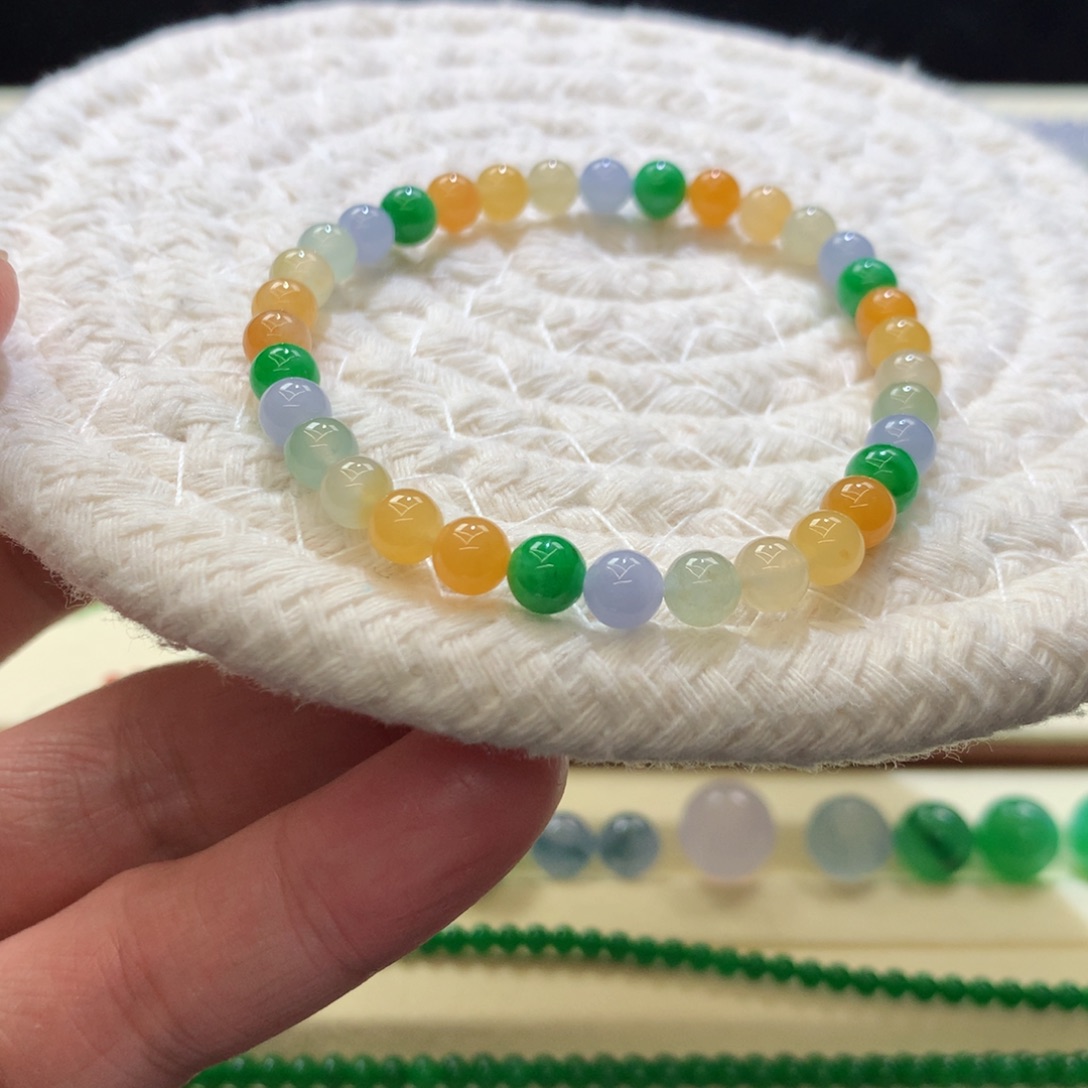 定制翡翠未镶嵌多宝手串