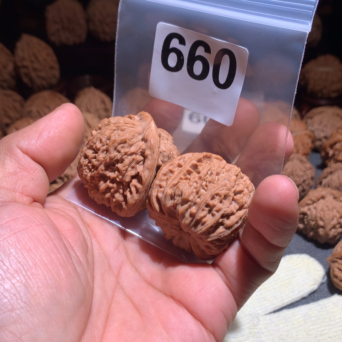 来***茶把件桃核南疆石660号