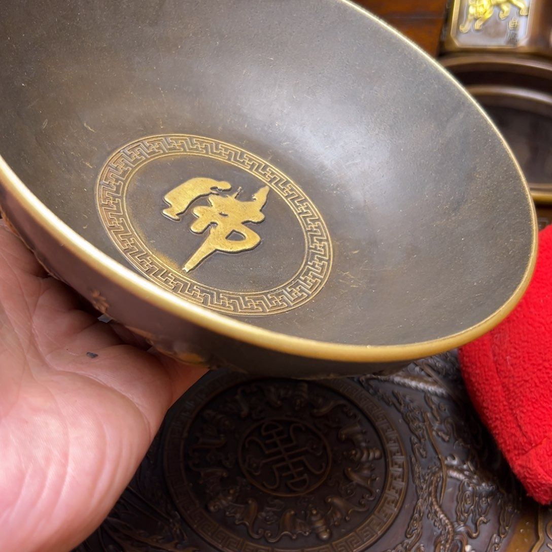 精美铜器，点击下单