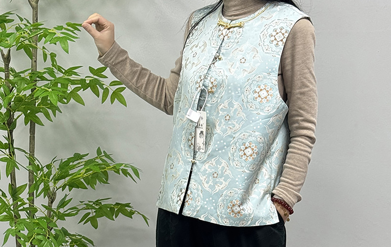 预锦丝韵100桑蚕丝宋锦一字扣宝花奔鹿马甲