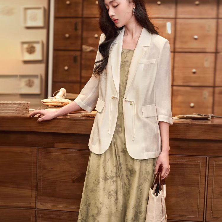 I842061西装 香影新中式国风西装外套女薄款春夏季新款米色