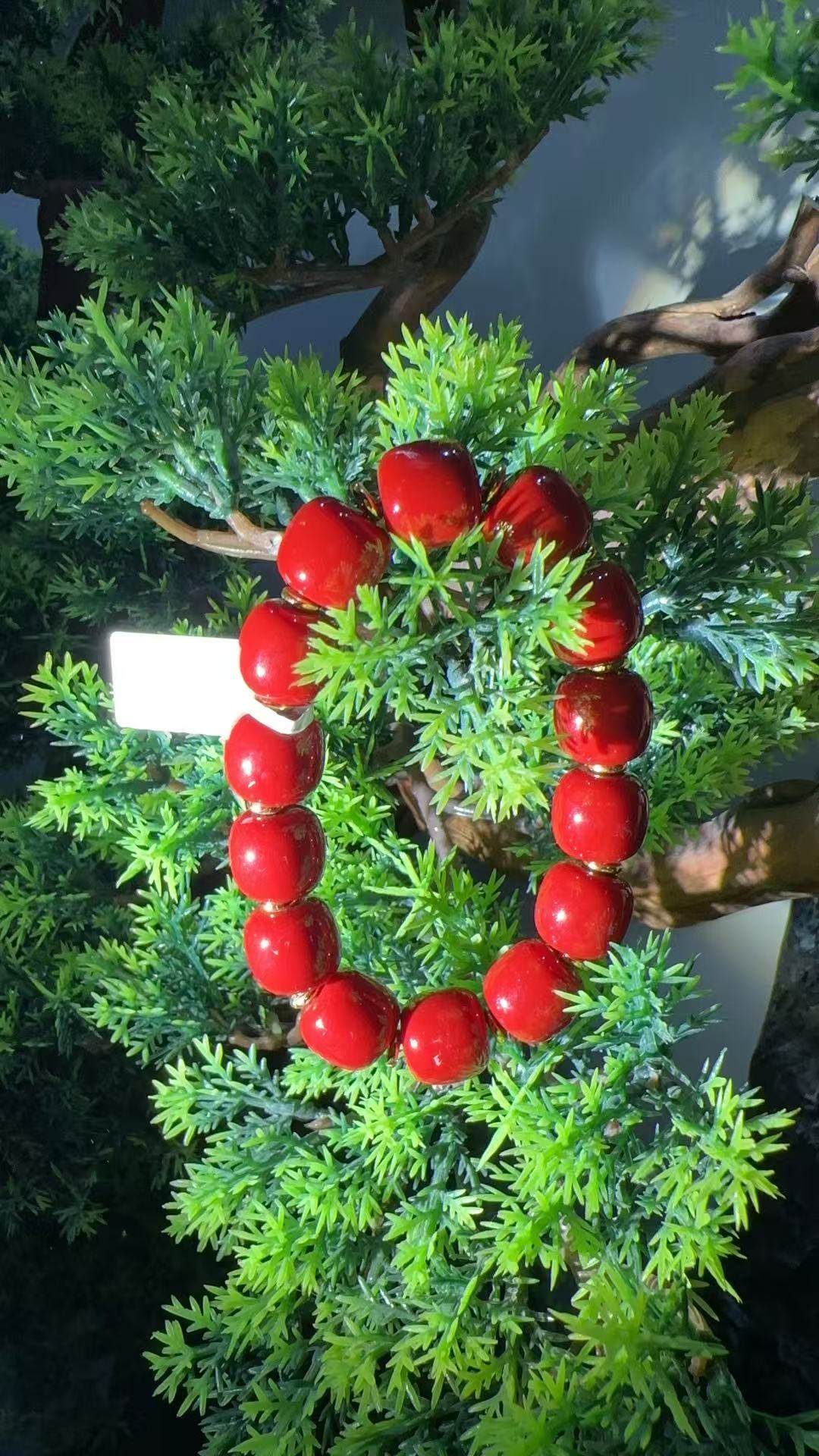 LSS0676 精品珊珊桶珠红手串单圈（无礼盒）