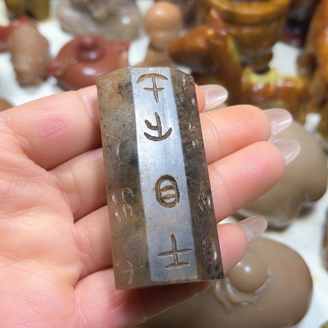 白玉菩提吊坠白玉菩提吊坠