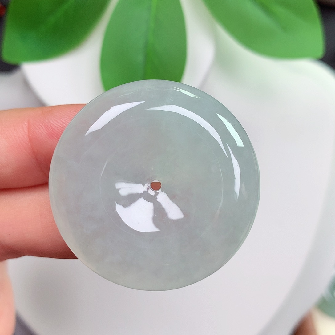 颈饰未镶嵌翡翠平安扣35.3x7.7mm