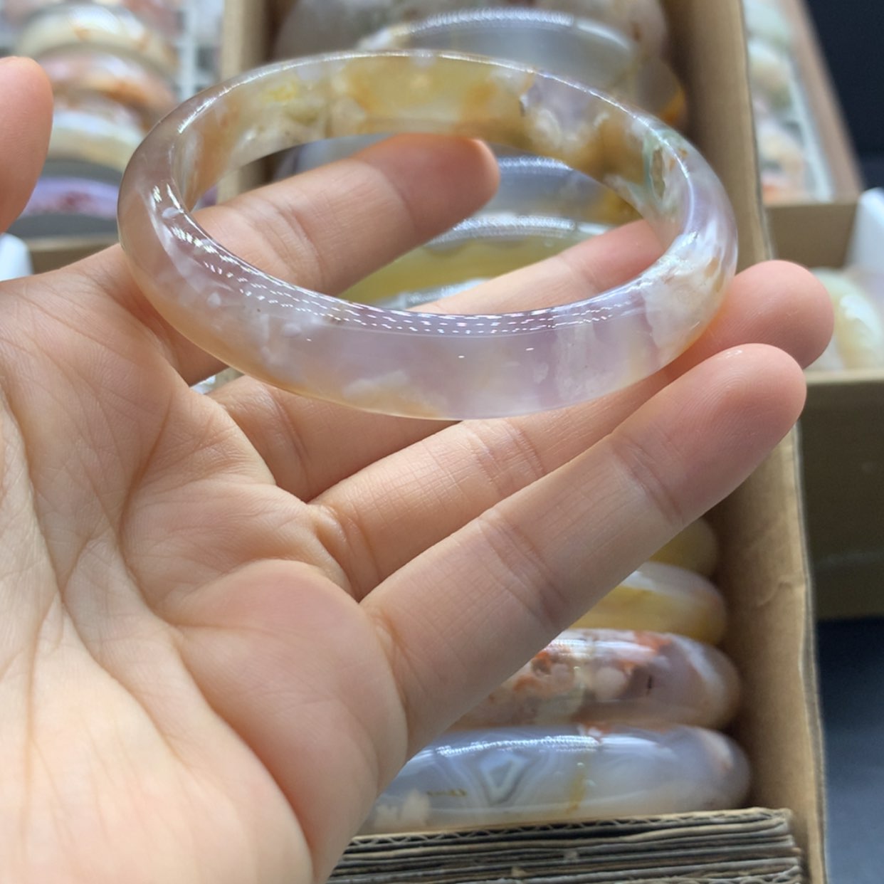 【闪购商品】玛瑙/玉髓手链未镶嵌Z**z