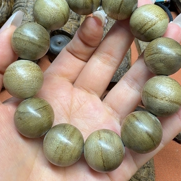 沉香手串馨安居沉香定制款