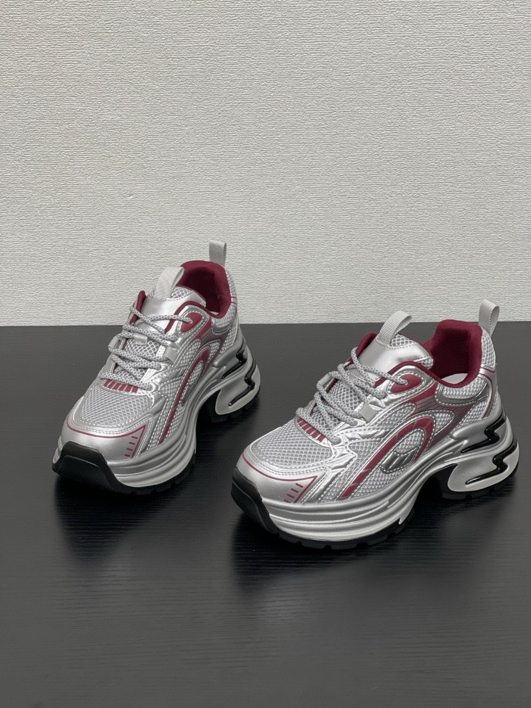 新款老爹鞋，摩登厚底休闲老爹鞋