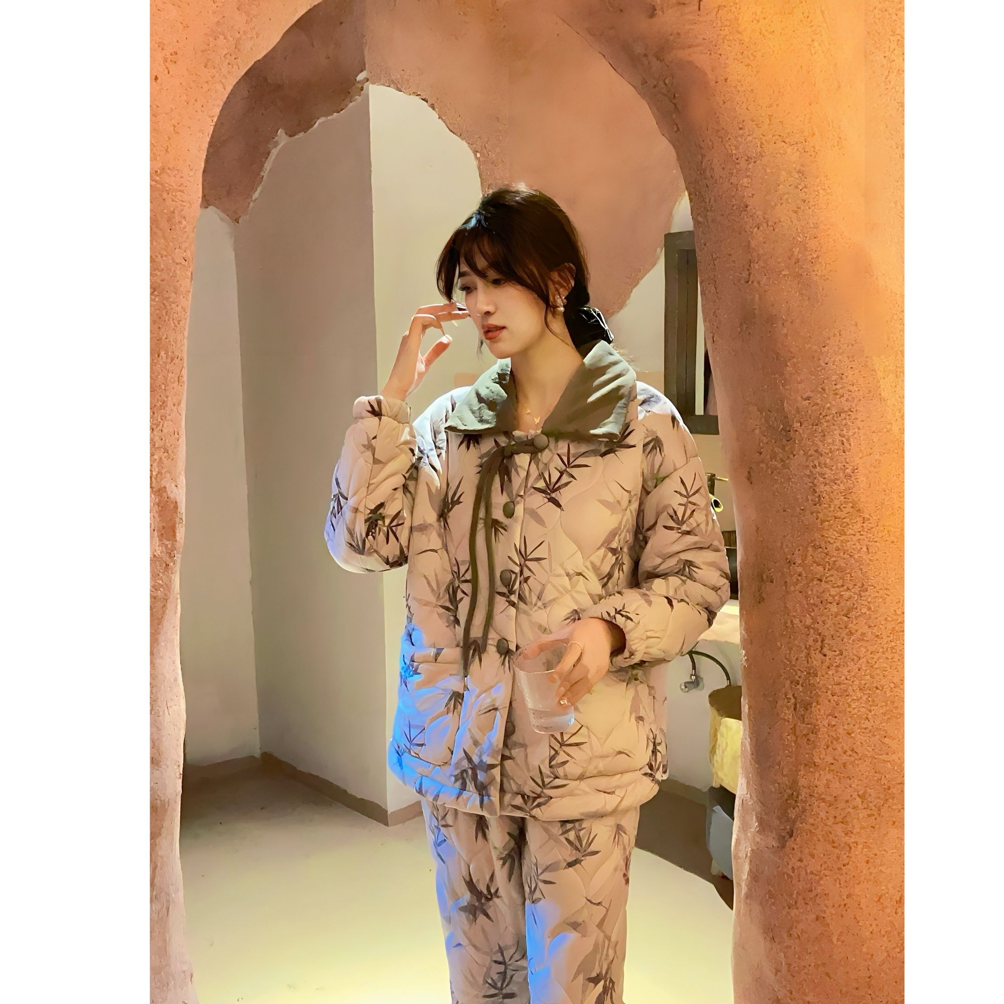 女冬季睡衣家居服套装花色连帽时尚休闲迷彩保暖印花宽松女士