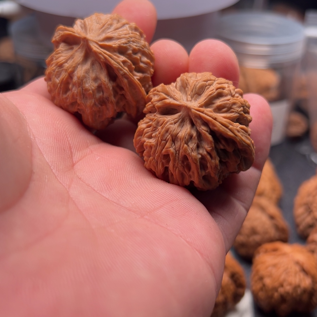 文玩核桃吊坠38全品苹果园