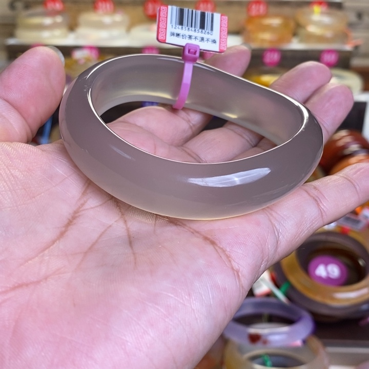 玛瑙/玉髓手镯未镶嵌Z**Y