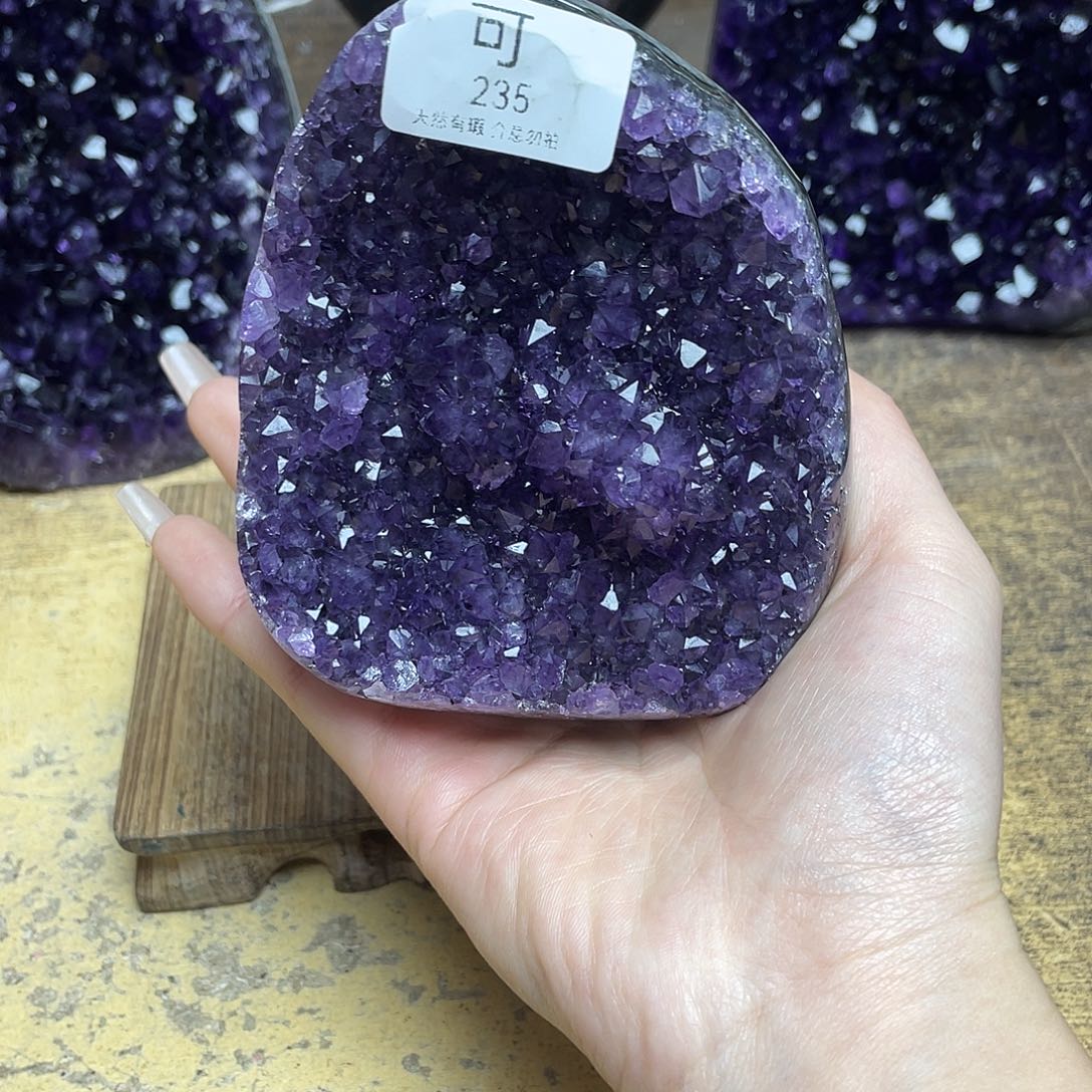 大型摆件（非配饰）未镶嵌紫晶