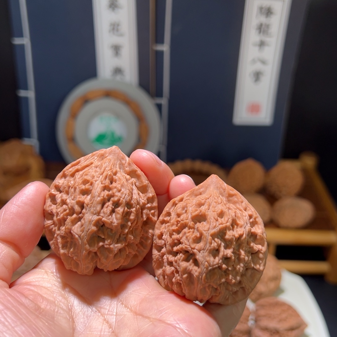 胡***扯把件文玩核桃虎贲侯