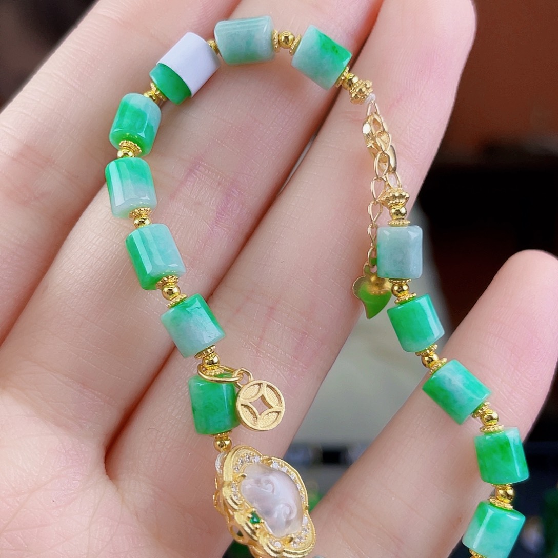 翡翠未镶嵌耳饰饰品