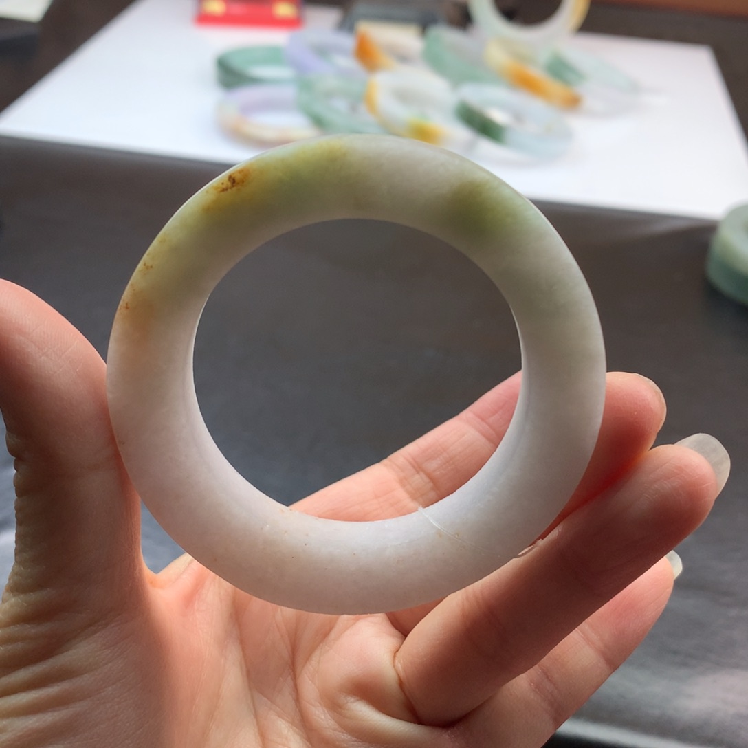 定制翡翠手镯未镶嵌