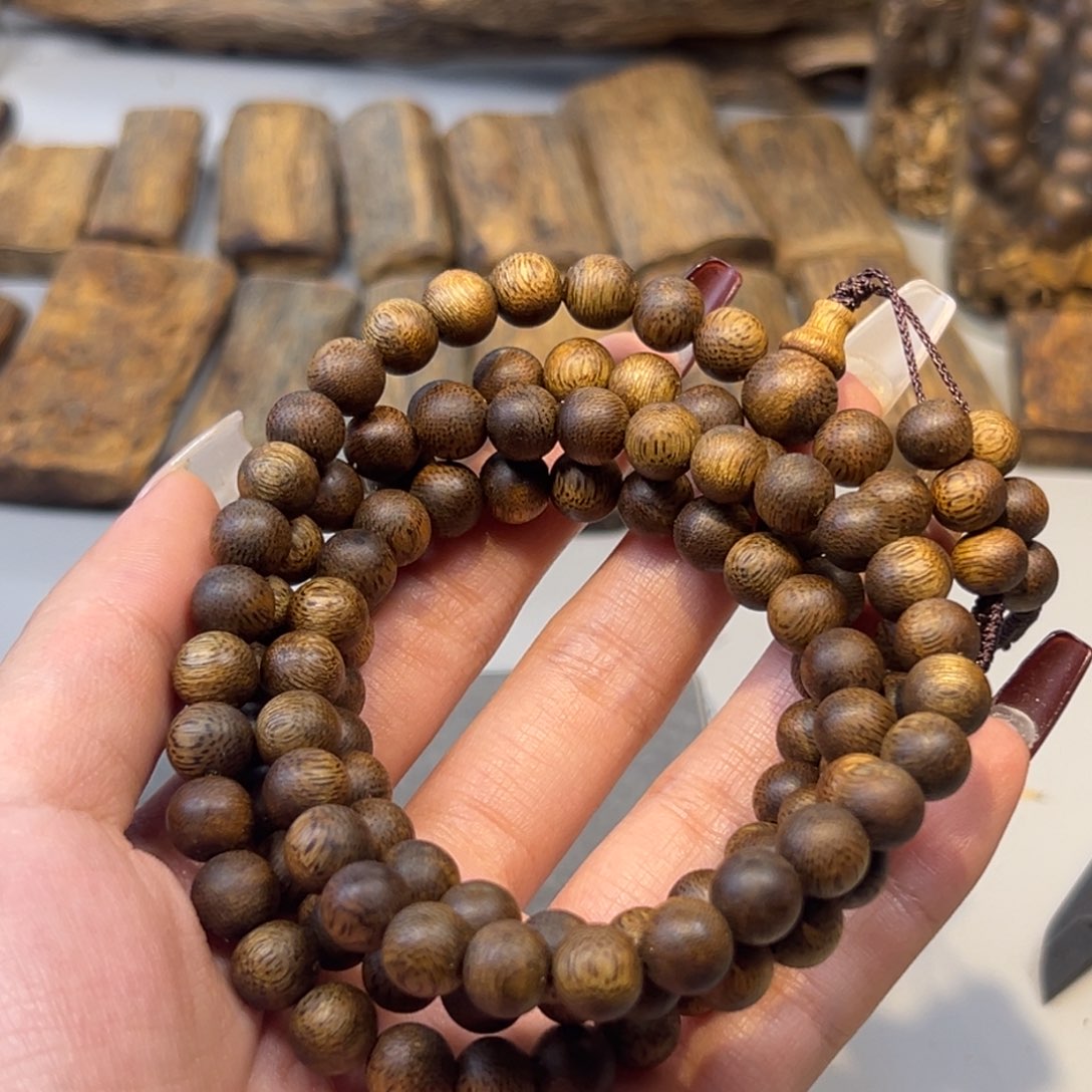 沉香沉香碎屑乐*奇楠沉香老料乌身0823