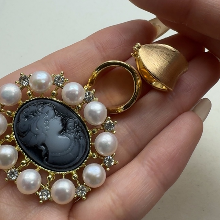 淡水珍珠耳饰未镶嵌