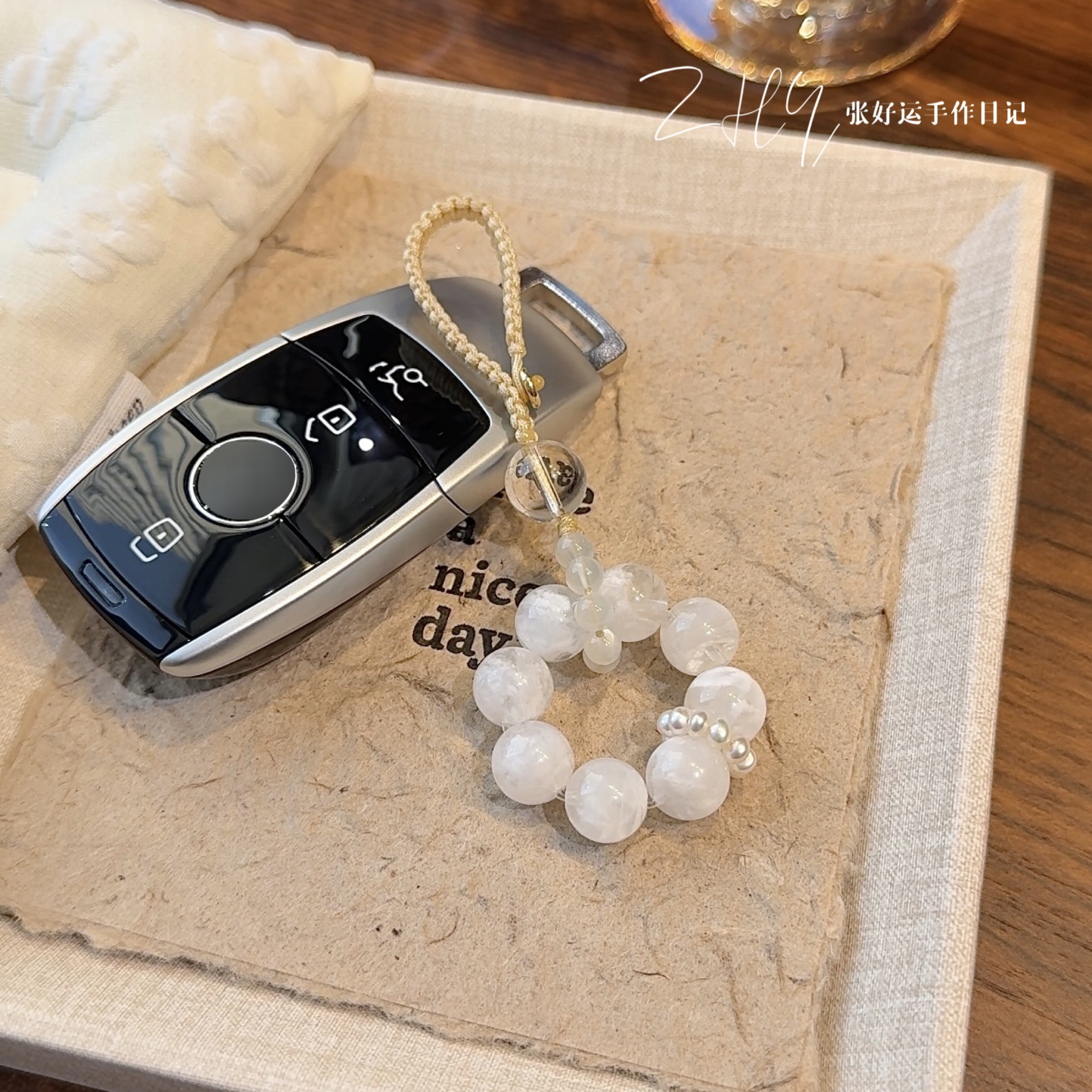 初雪·原创设计款白雪花幽灵挂件水晶汽车钥匙扣防丢绳车载挂饰女