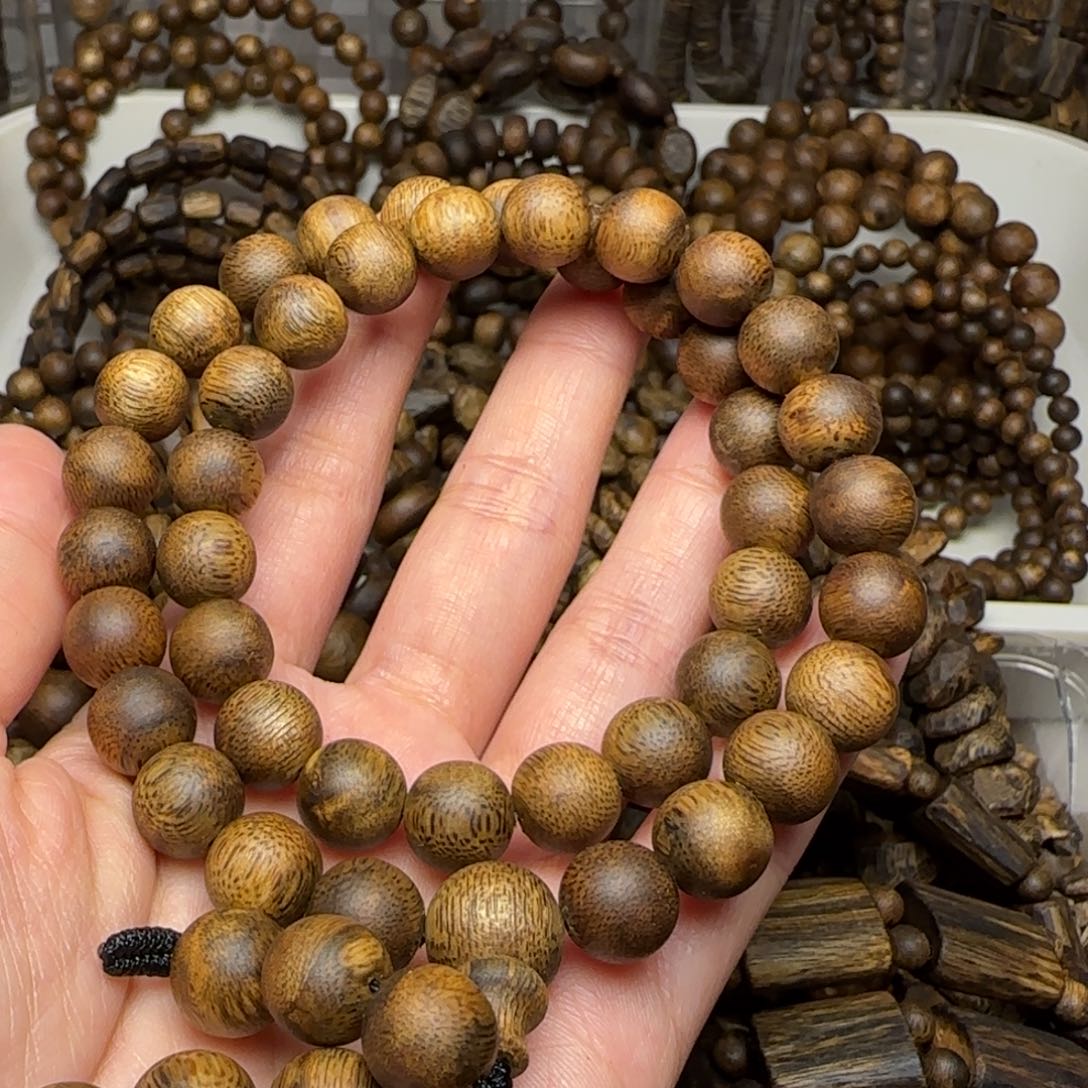 沉香手串宝双圈1.0规格海南乌身老料17克+