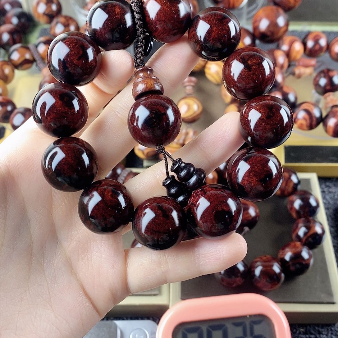 黄花梨/降香黄檀爱**u