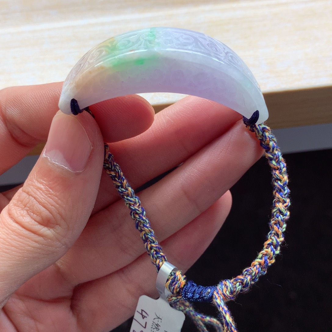 翡翠颈饰未镶嵌吊坠