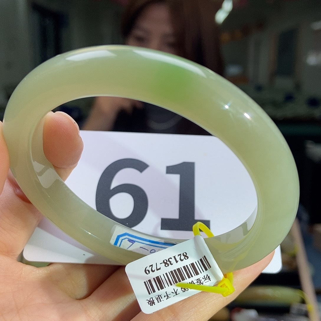 和田玉（翠青玉）手镯未镶嵌