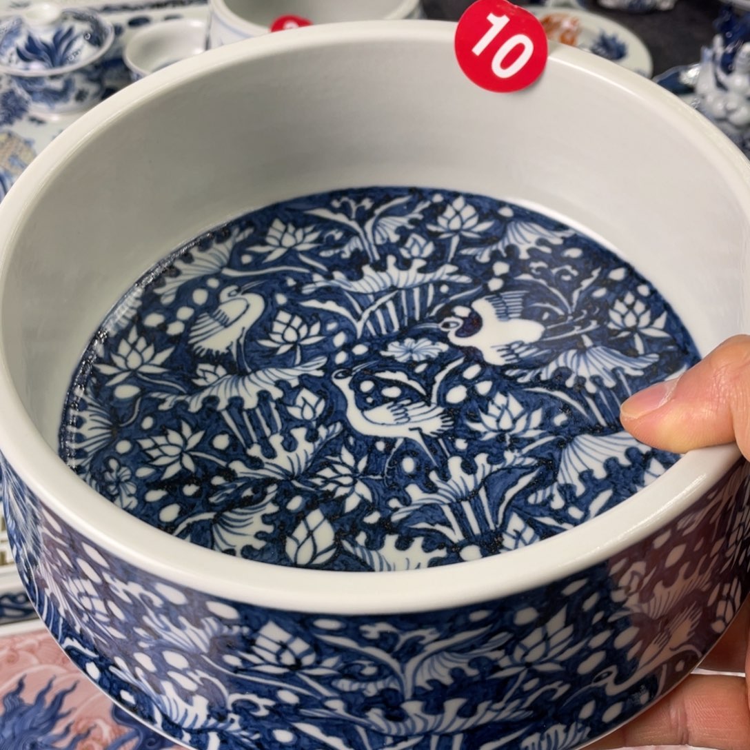 曹*景德镇手工手绘陶瓷