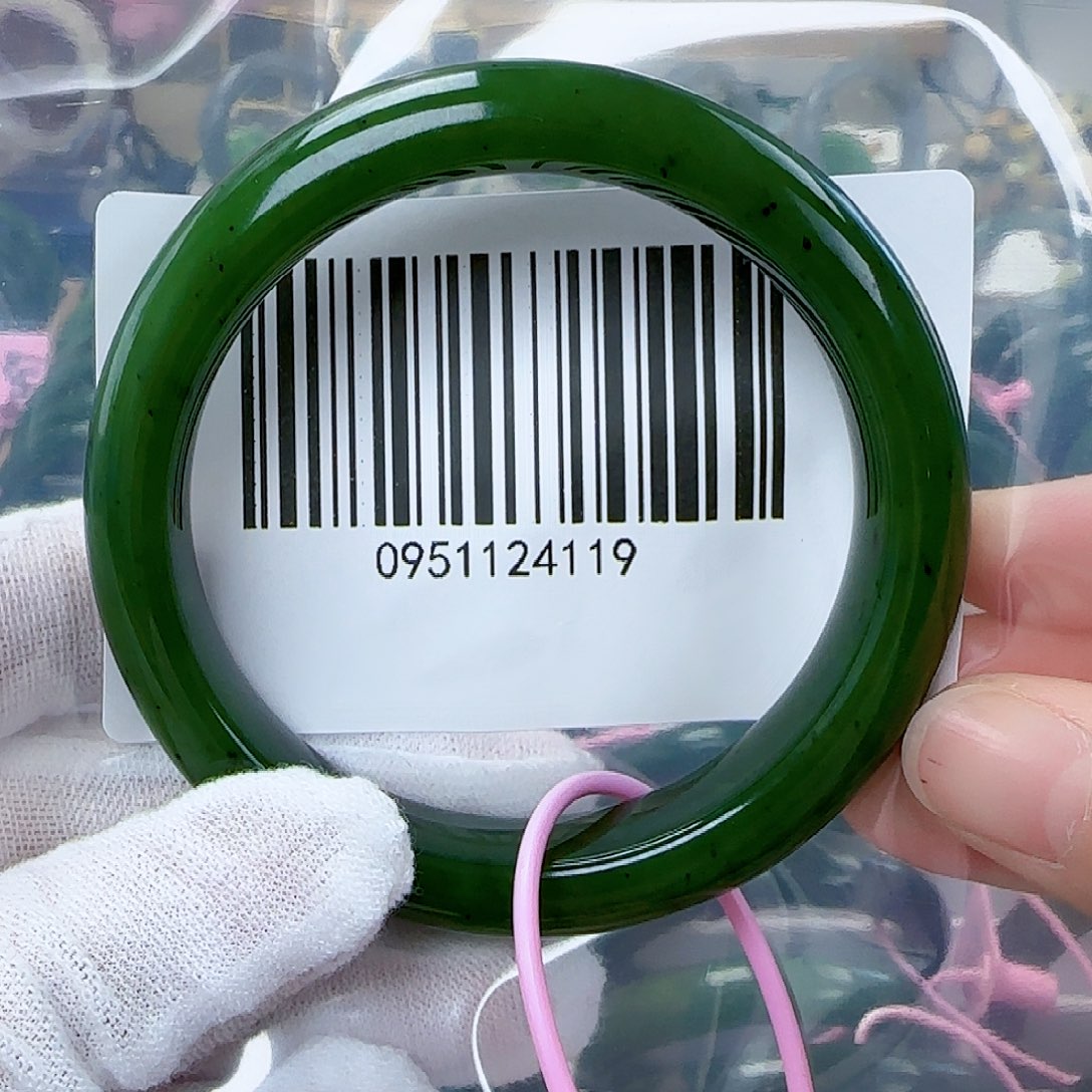 和田玉（碧玉）手镯未镶嵌5657