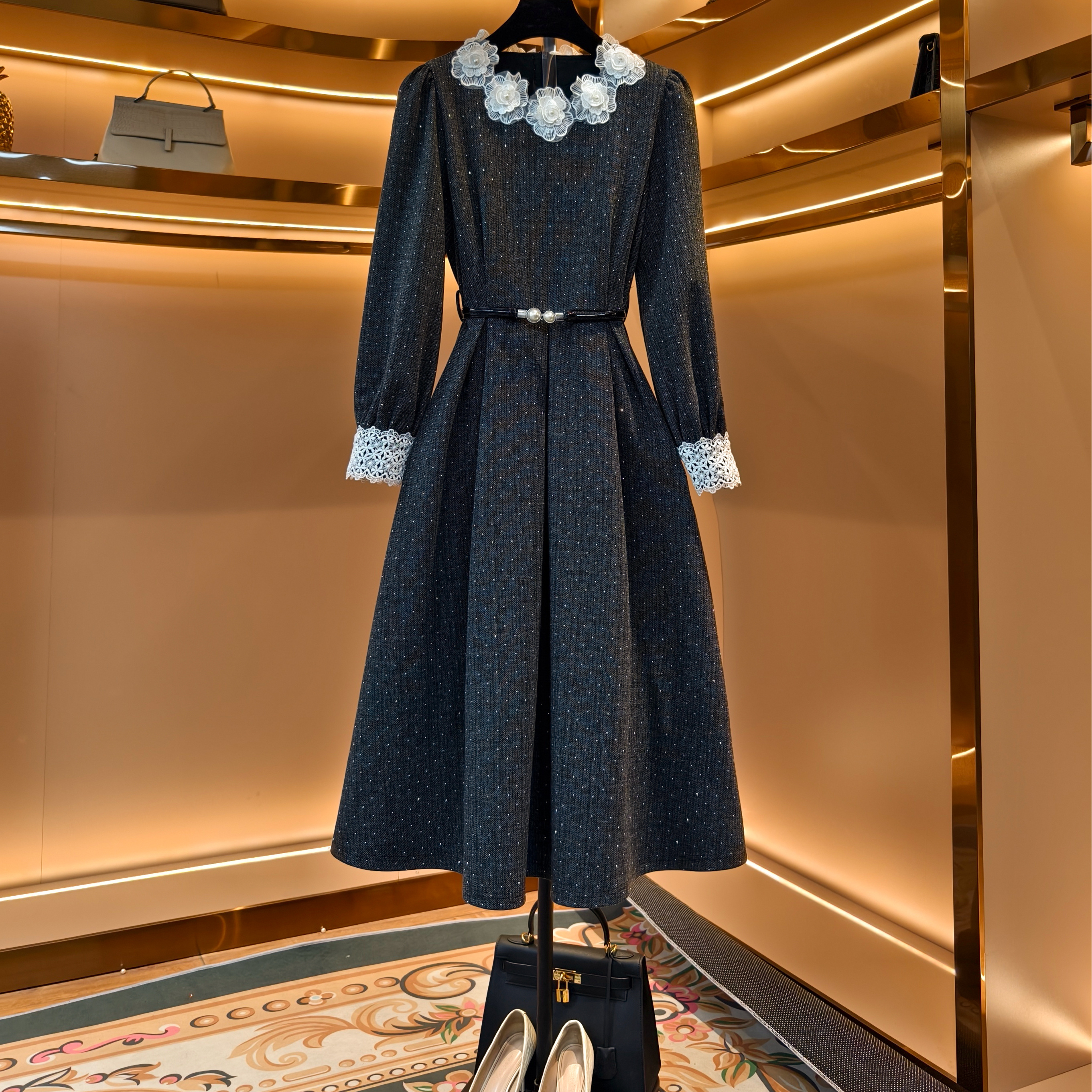 【深海之花】[晖晖]轻奢设计师优雅气质修身时尚收腰连衣裙-85983