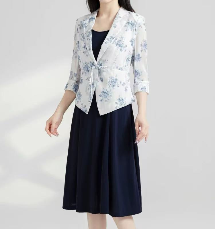 Q1127时尚套装复古修身外搭薄款时尚气质西装背心裙两件套C1