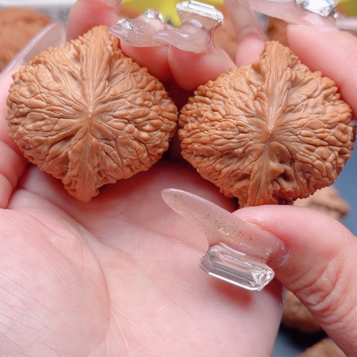 文玩核桃把件全品泥鳅