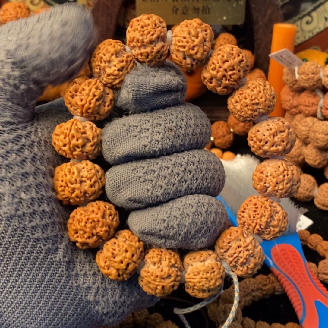 金刚菩提吊坠梅花