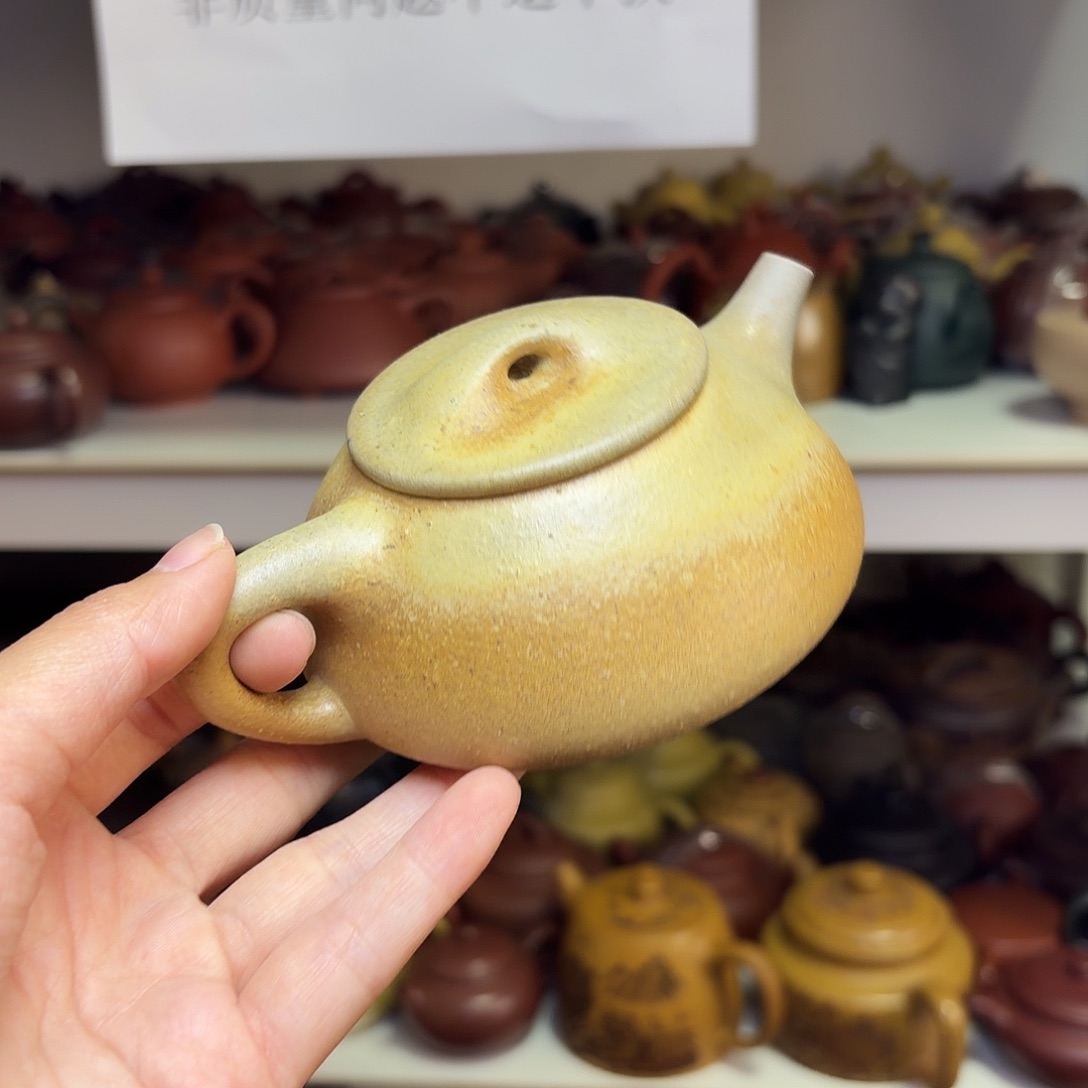 甄选宜兴本土紫砂壶