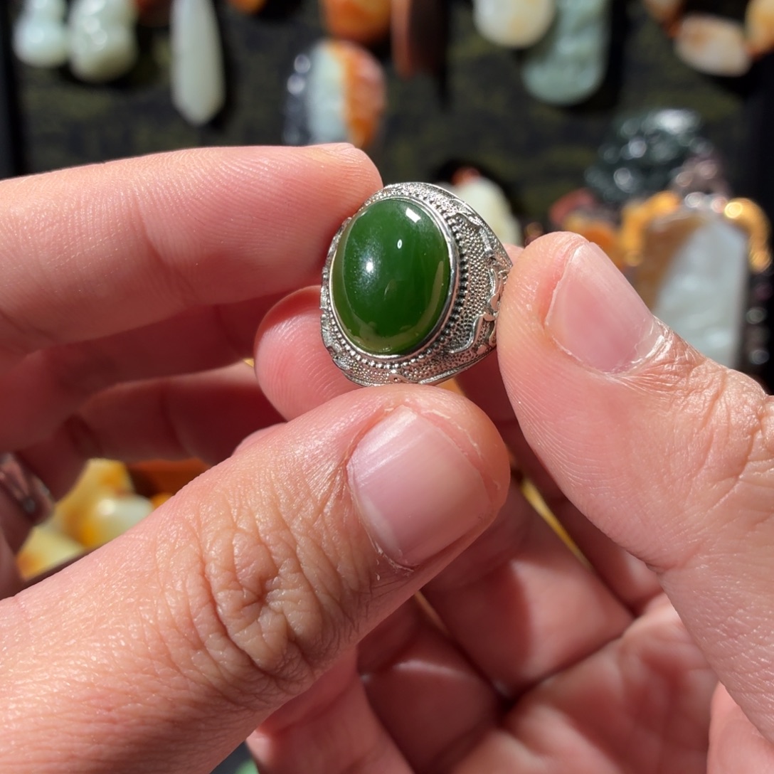 和田玉（糖玉）未镶嵌戒指7.6g