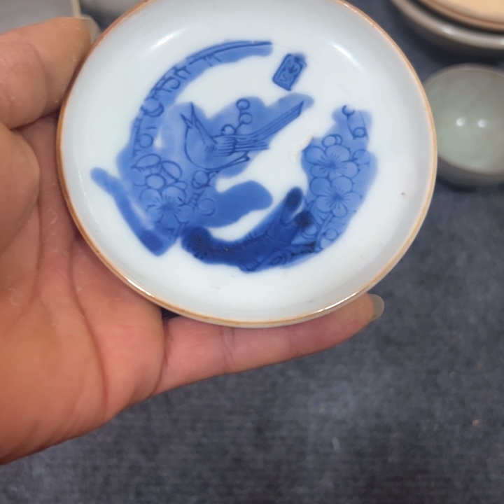 瓶夏*青花花卉纹饰小盘