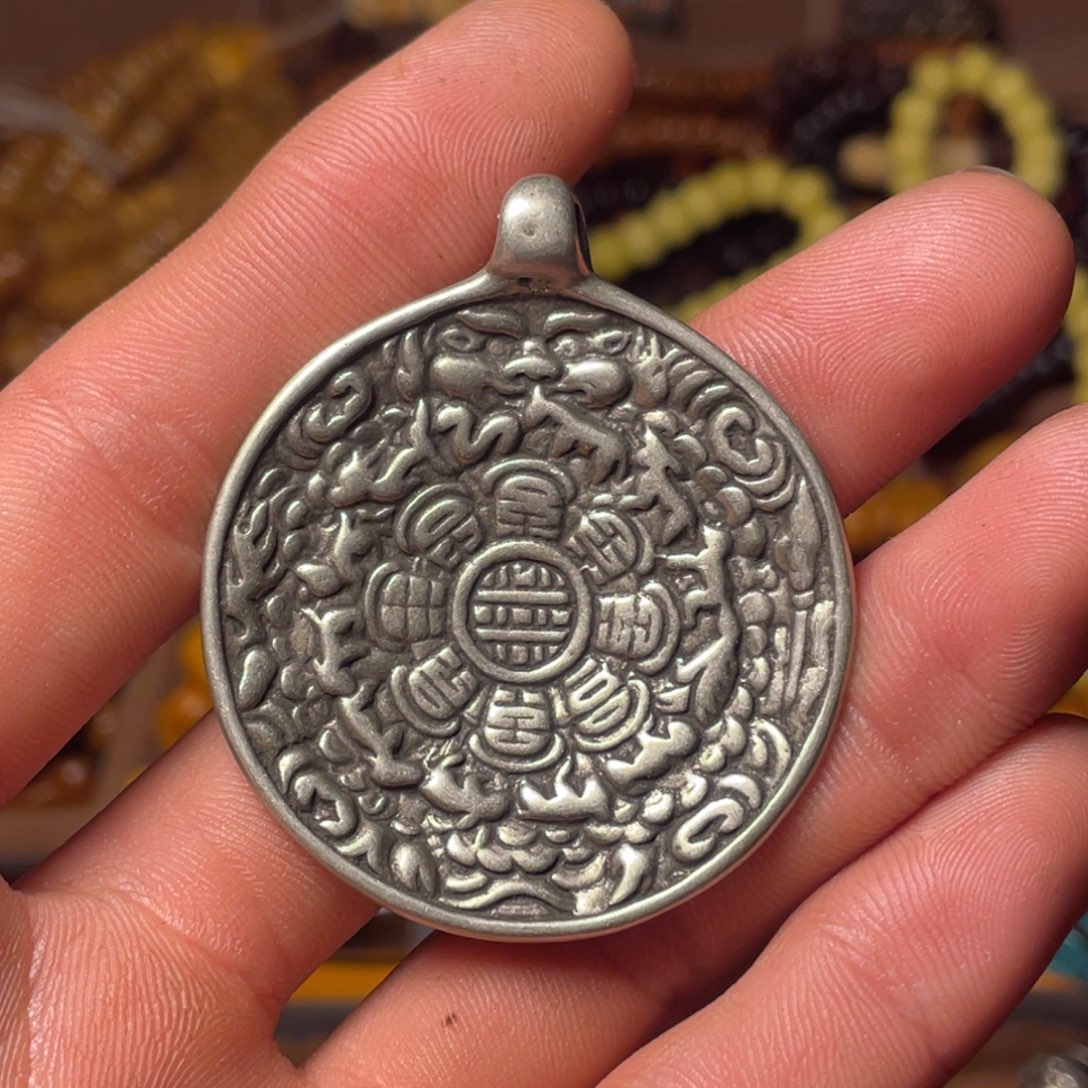 M***r泥塑Fhjcfghfhjdghffhhfghjvhjgjjhhhghh