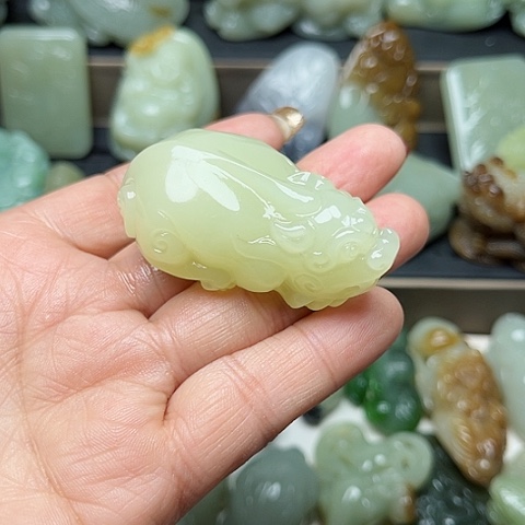 和田玉颈饰未镶嵌T*T