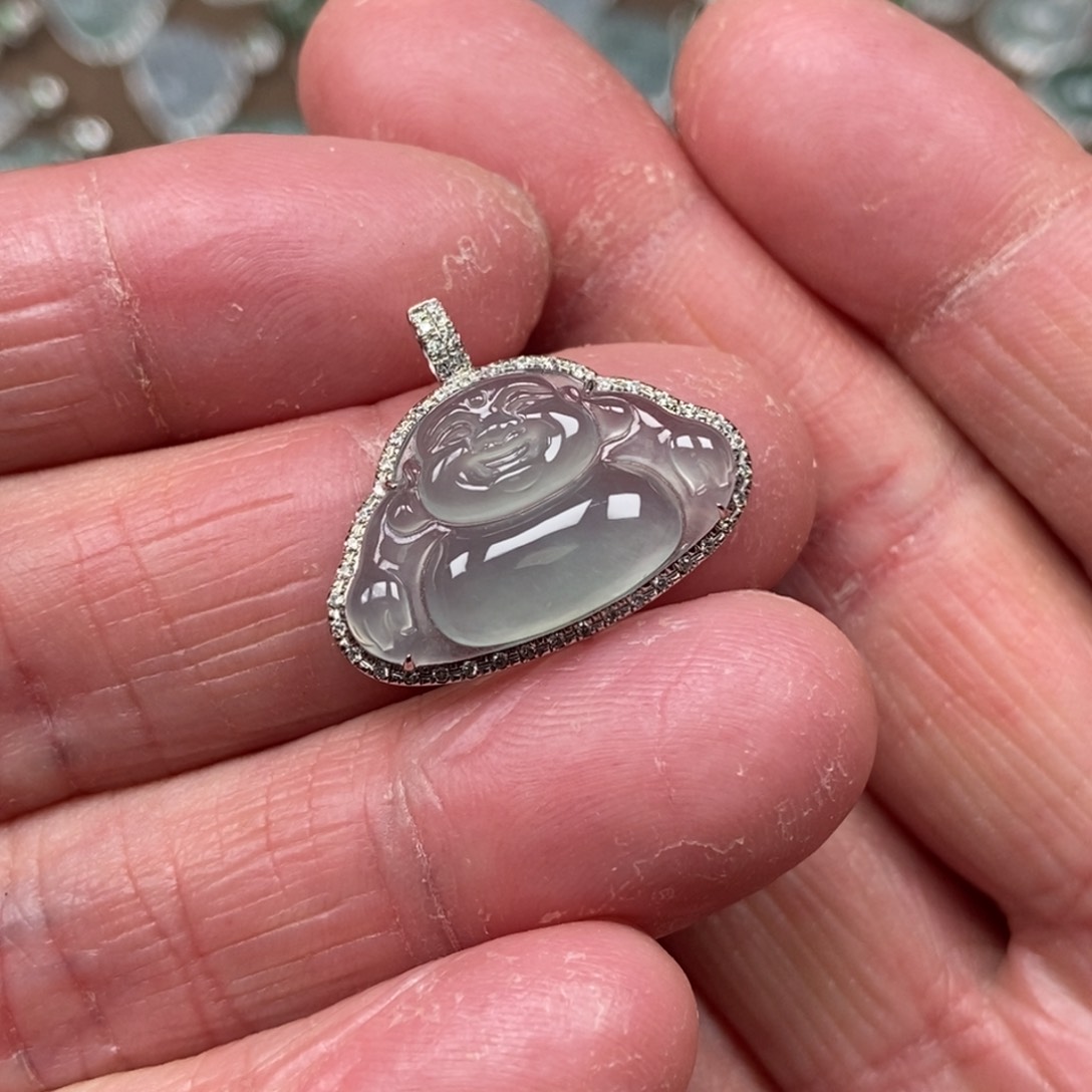 翡翠颈饰18K金镶嵌佛公