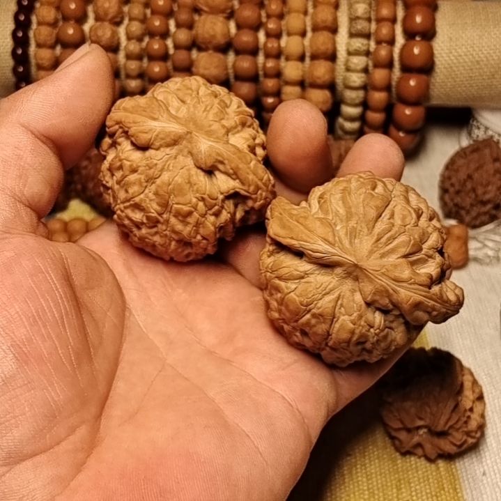 大***卓吊坠文玩核桃龙鼎