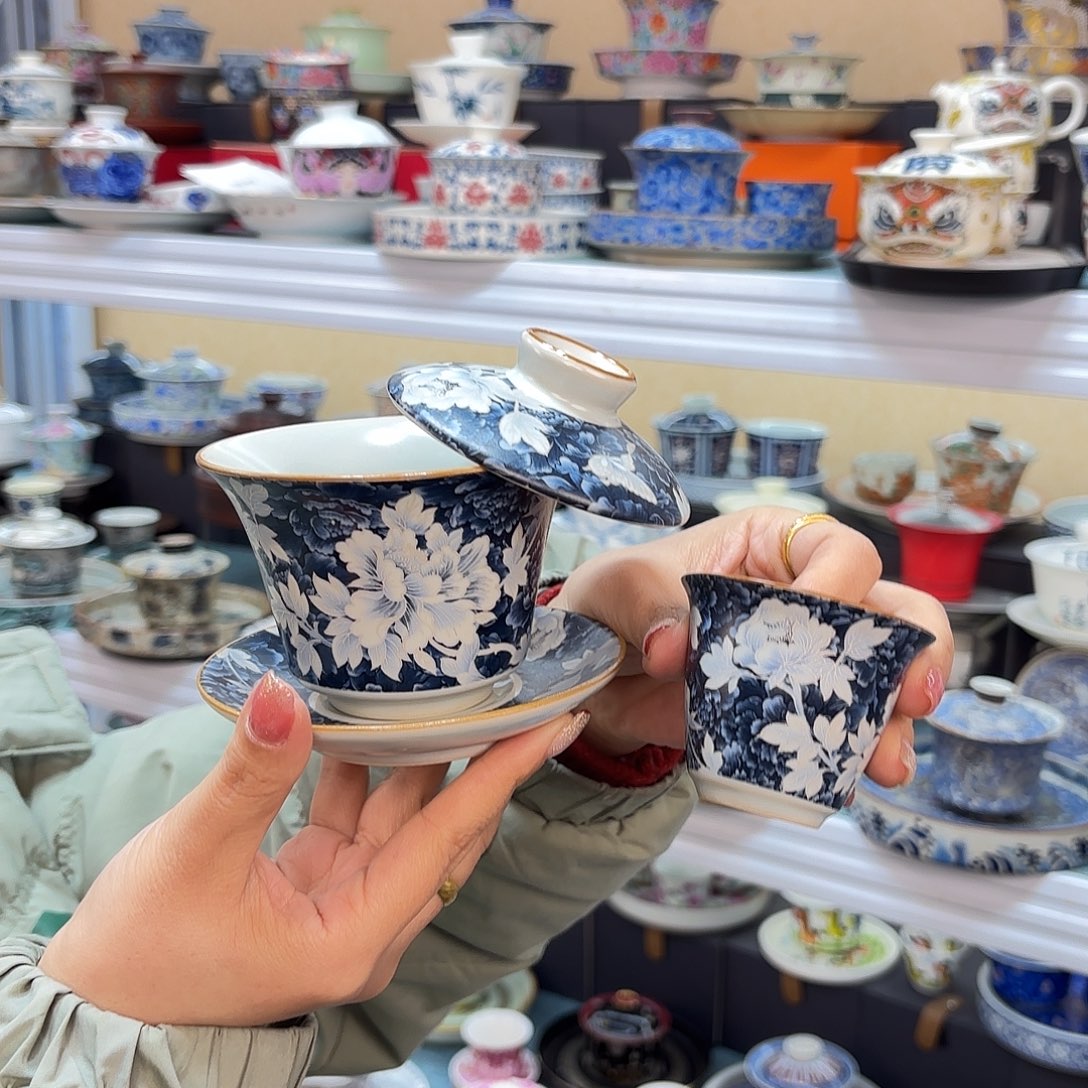 盖碗里的水煮开后放