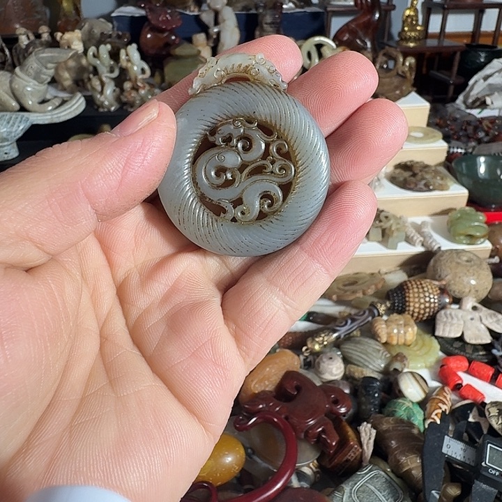 牧***人和田玉（糖玉）未镶嵌挂件