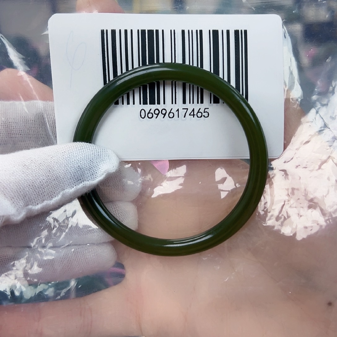 和田玉手镯未镶嵌56