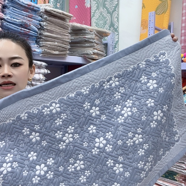 棉紫灰色雪花唇膏