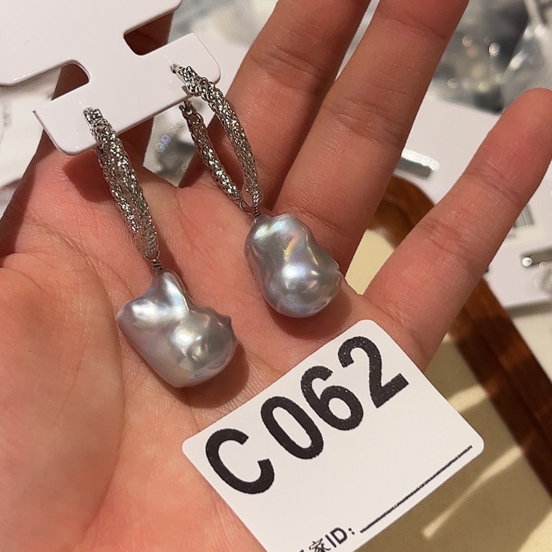 合金淡水珍珠耳饰