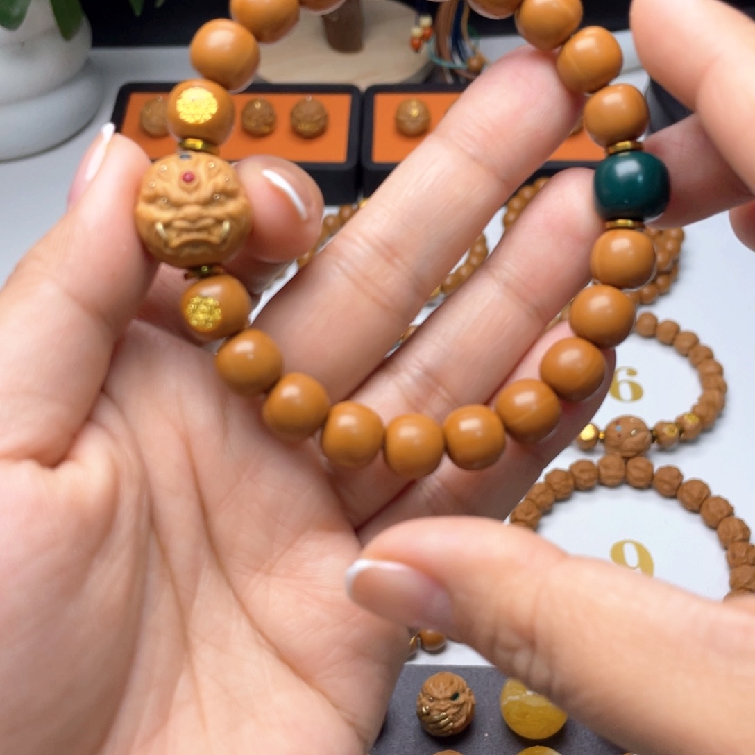 王***头手串猴头核桃老型➕双标➕九目➕配饰