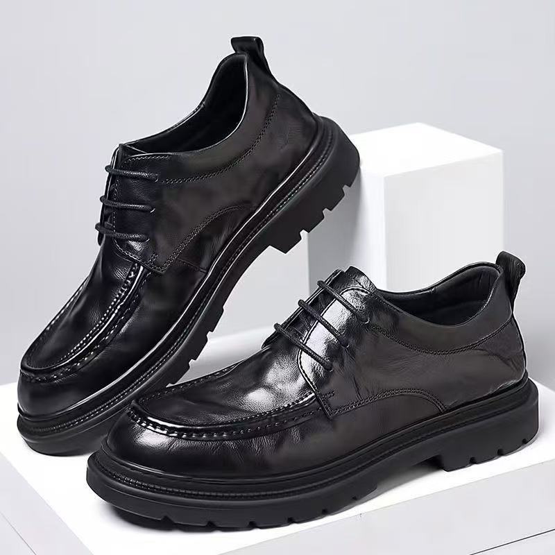 皮鞋男2025新款休闲皮透气圆头厚底软皮软底男士商务英伦结婚鞋